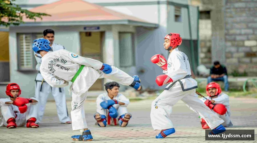 乐动LDSports综合体育力量源自团结，奋斗点亮梦想！